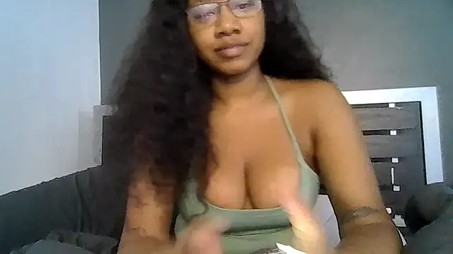 Snapshot of goddessdaisysky chatting on June 4, 2026, 4:46 pm goddessdaisysky online show from June 4, 2026, 4:46 pm