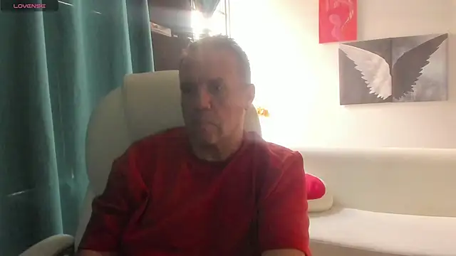 FERDIGNAN0329 online show from April 19, 2026, 10:01 pm