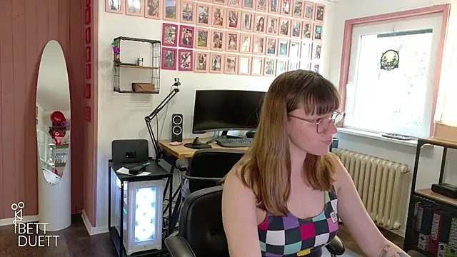 BettDuett online show from July 7, 2026, 12:31 pm