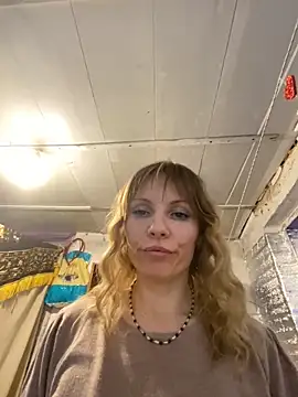 Snapshot of Anita-Smith chatting on February 20, 2025, 8:28 am Anita-Smith online show from February 20, 2025, 8:28 am