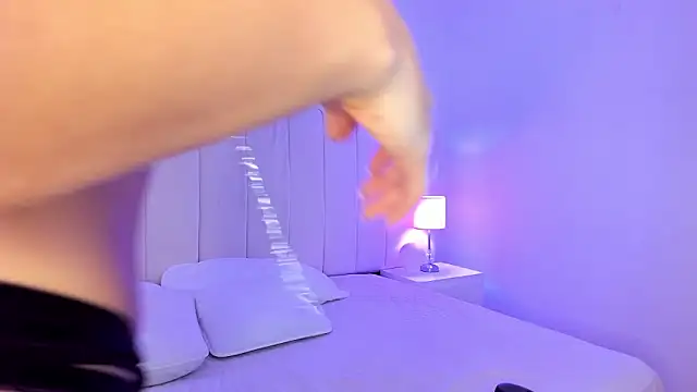 Barbiieee online show from March 5, 2026, 12:39 am