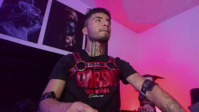 JuanCamiilo 66 online show from October 2, 2025, 2:51 am