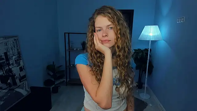 Snapshot of RayaNenlia chatting on October 28, 2025, 5:11 am RayaNenlia online show from October 28, 2025, 5:11 am