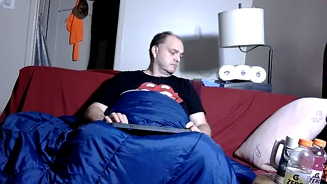 caressonnous online show from November 10, 2025, 12:53 am