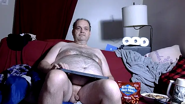 caressonnous online show from November 12, 2025, 9:36 pm