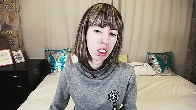 Unusual G online show from November 3, 2025, 6:03 am