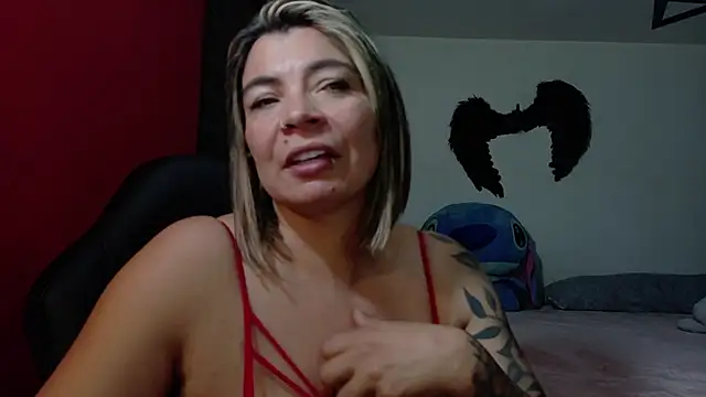 charlotedoll online show from July 5, 2026, 5:58 am