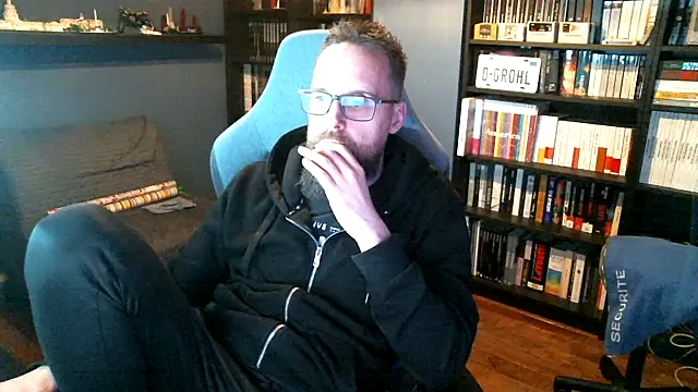 MeSteff online show from April 17, 2026, 7:28 pm