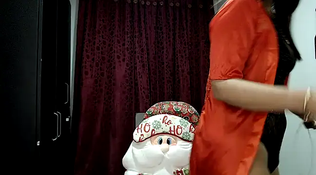 ZajiraShane online show from December 28, 2024, 4:30 am