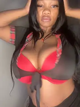 CharismaaBanx online show from April 18, 2026, 5:44 am