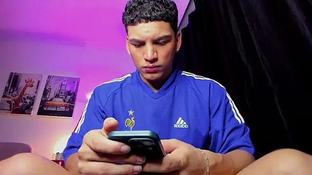 Curlblue online show from December 2, 2024, 2:31 am