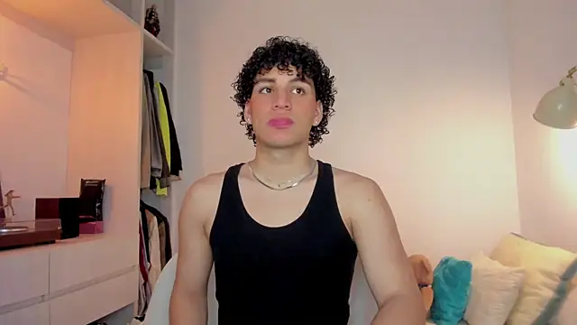 Curlblue online show from November 27, 2025, 4:53 pm