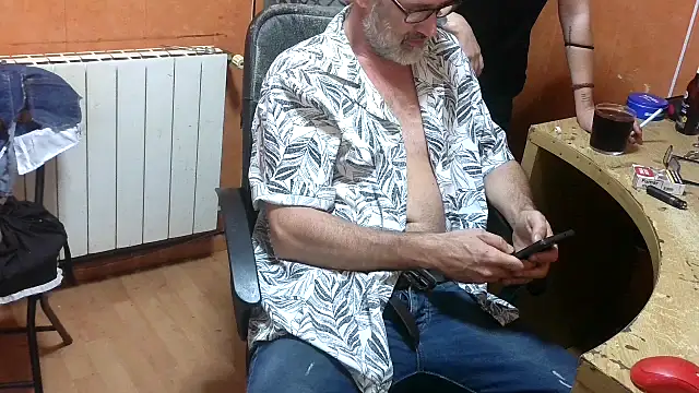 Lia Y PatrickX online show from September 11, 2025, 8:42 pm