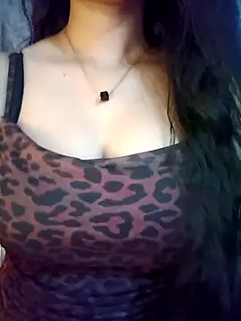 Snapshot of _sunshine- chatting on October 3, 2025, 9:34 pm sunshine- online show from October 3, 2025, 9:34 pm