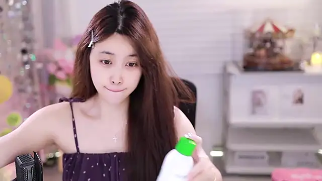 SleepArtist online show from February 8, 2026, 7:23 am