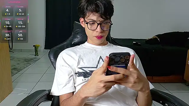 Jacotnk online show from October 21, 2025, 4:35 am