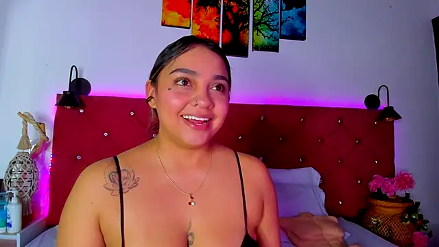 Abril Gomez06 online show from October 19, 2025, 2:45 am