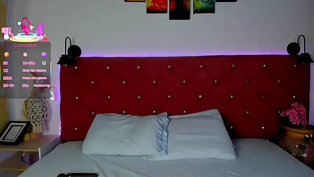 Abril Gomez06 online show from December 19, 2025, 7:54 pm