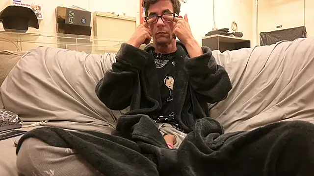 joeiandola online show from April 13, 2026, 8:14 pm