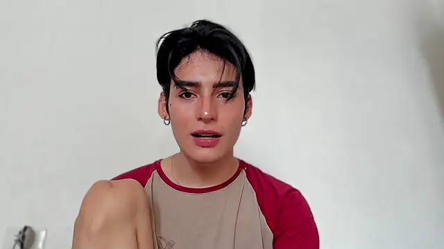 Snapshot of sebas_rose chatting on December 3, 2024, 5:12 pm sebas rose online show from December 3, 2024, 5:12 pm