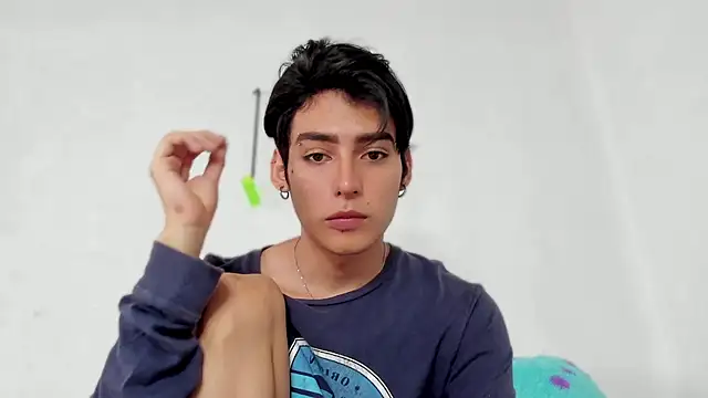 Snapshot of sebas_rose chatting on December 7, 2024, 3:08 pm sebas rose online show from December 7, 2024, 3:08 pm