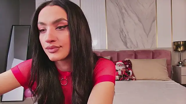 Snapshot of AylinRoss chatting on December 18, 2024, 8:42 am AylinRoss online show from December 18, 2024, 8:42 am