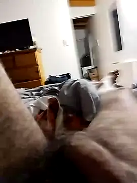 Snapshot of leon3875 chatting on December 15, 2024, 5:13 am leon3875 online show from December 15, 2024, 5:13 am