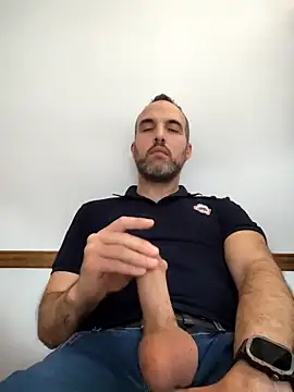 Snapshot of leon3875 chatting on November 27, 2025, 3:25 pm leon3875 online show from November 27, 2025, 3:25 pm