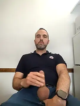 Snapshot of leon3875 chatting on November 28, 2025, 3:25 pm leon3875 online show from November 28, 2025, 3:25 pm