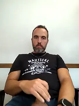 Snapshot of leon3875 chatting on February 9, 2026, 3:49 pm leon3875 online show from February 9, 2026, 3:49 pm