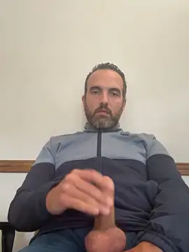 Snapshot of leon3875 chatting on March 2, 2026, 3:52 pm leon3875 online show from March 2, 2026, 3:52 pm