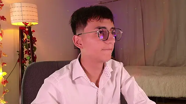 Snapshot of Mr_evan1 chatting on January 31, 2025, 1:02 pm Mr evan1 online show from January 31, 2025, 1:02 pm