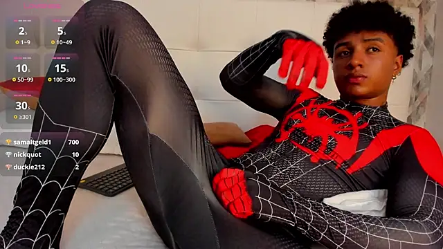 MagnusKing  online show from February 6, 2025, 11:15 pm