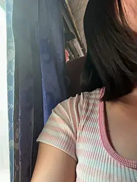 Snapshot of May-Squirt chatting on January 21, 2025, 7:58 am May-Squirt online show from January 21, 2025, 7:58 am