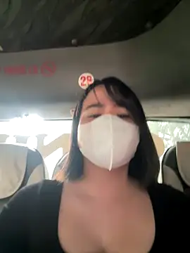 May-Squirt online show from October 23, 2025, 6:02 am