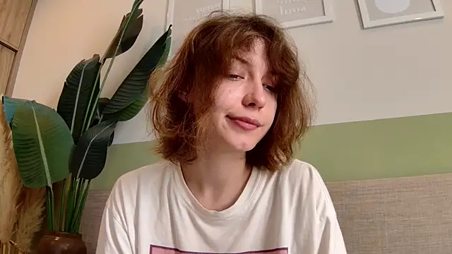 Snapshot of sun_place chatting on January 17, 2025, 3:01 am sun place online show from January 17, 2025, 3:01 am