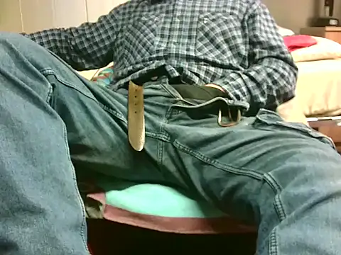 Giulio35 Pika online show from March 1, 2026, 3:58 pm