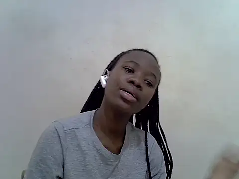 Snapshot of hey_its_andreana chatting on September 28, 2025, 10:42 am hey its andreana online show from September 28, 2025, 10:42 am