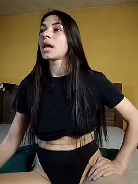 AntoniaHottie online show from April 17, 2026, 7:11 am