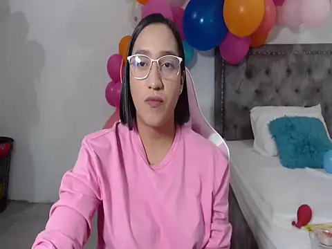 Snapshot of Saracutee1 chatting on September 11, 2025, 9:04 pm Saracutee1 online show from September 11, 2025, 9:04 pm