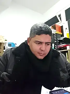 Snapshot of gordito_xx chatting on December 18, 2024, 3:22 pm gordito xx online show from December 18, 2024, 3:22 pm