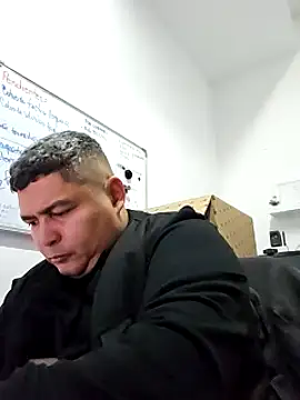 Snapshot of gordito_xx chatting on December 20, 2024, 9:43 am gordito xx online show from December 20, 2024, 9:43 am