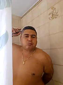 Snapshot of gordito_xx chatting on October 20, 2025, 5:30 am gordito xx online show from October 20, 2025, 5:30 am