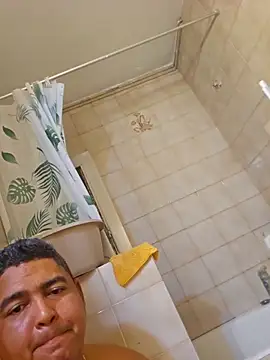 Snapshot of gordito_xx chatting on October 22, 2025, 9:14 pm gordito xx online show from October 22, 2025, 9:14 pm