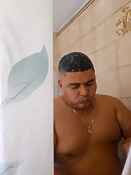 Snapshot of gordito_xx chatting on November 11, 2025, 2:06 pm gordito xx online show from November 11, 2025, 2:06 pm