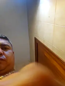 Snapshot of gordito_xx chatting on November 21, 2025, 8:02 am gordito xx online show from November 21, 2025, 8:02 am