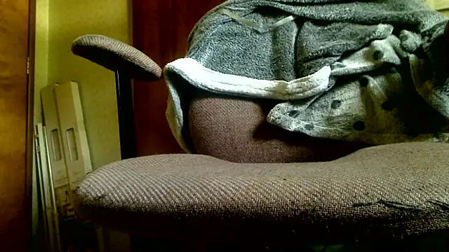 markluvskitty online show from April 11, 2026, 7:51 pm