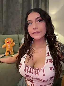 Snapshot of CHERRYY_BOMB_ chatting on July 21, 2026, 6:43 pm CHERRYY BOMB online show from July 21, 2026, 6:43 pm