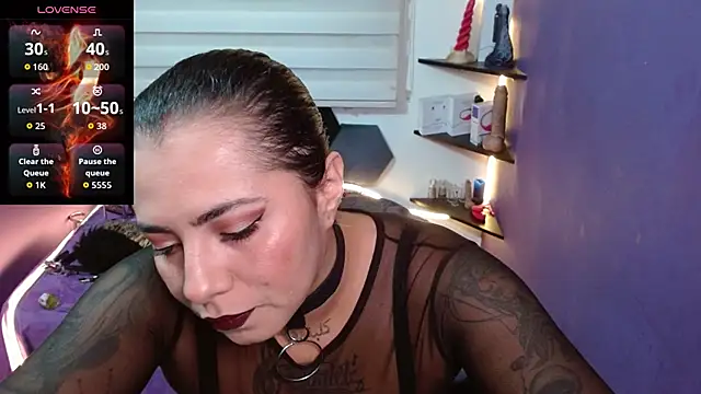 Alexa Slavehot777 online show from October 8, 2025, 11:46 pm