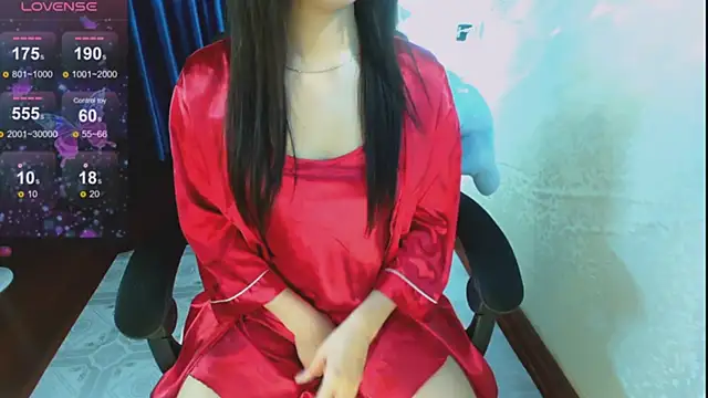 Snapshot of Lee_Mi chatting on February 24, 2025, 5:20 pm Lee Mi online show from February 24, 2025, 5:20 pm